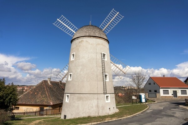 Větrný mlýn Třebíč (foto 1)