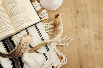 Synagoga - „shromáždění“ (foto 1)