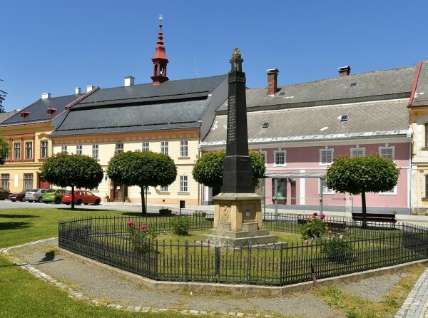 Jimramov – městská památková zóna a mlýn a pila Trhonice (foto 1)