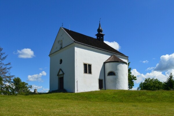 Poutní kaple sv. Jáchyma u Telče (foto 1)