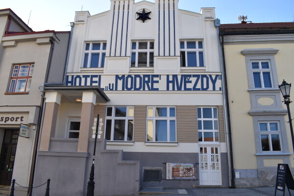 ART LOVER´S CAFÉ - MODRÁ HVĚZDA (foto 1)