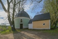 Pacovskem s Antonínem Sovou a Bernardem Bolzanem (foto 3)