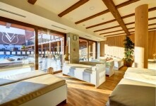 Zámek Valeč - Zámecká zahrada (foto 10)