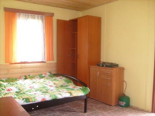 CHATOVÁ OSADA BUDÍN (foto 1)