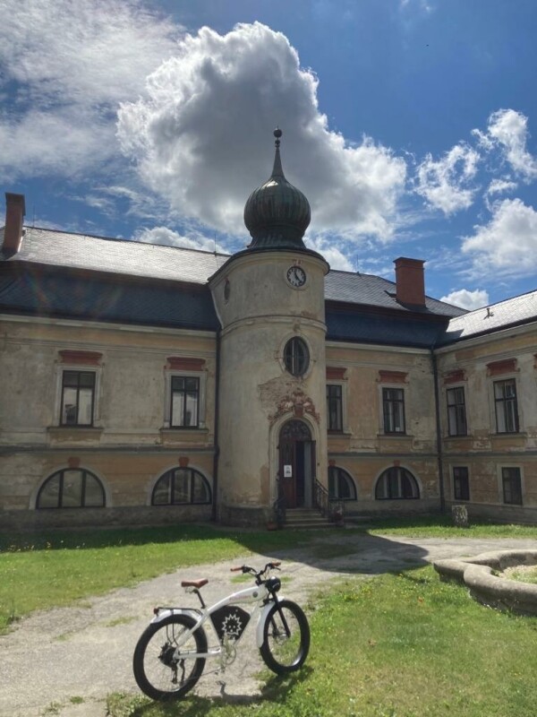 Bukovými lesy do Větrného Jeníkova (foto 1)