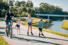 Stříbrným údolím na kole i koloběžce (foto 6)