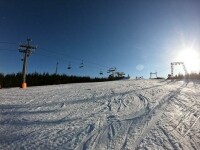 Lyžování ve skiareálu a úniková hra v Lukách nad Jihlavou (foto 3)