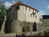 Areál hradu a zámku v Polné (foto 2)