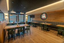 Základna restaurace & PUB Jihlava (foto 5)