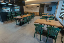 Základna restaurace & PUB Jihlava (foto 7)