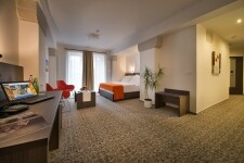 EA BUSINESS HOTEL JIHLAVA (foto 3)