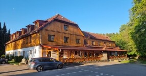 Balónový hotel a pivovar Radešín (foto 4)