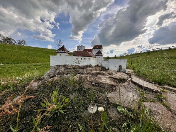 Pohádková stezka a park miniatur Bystřice (foto 1)