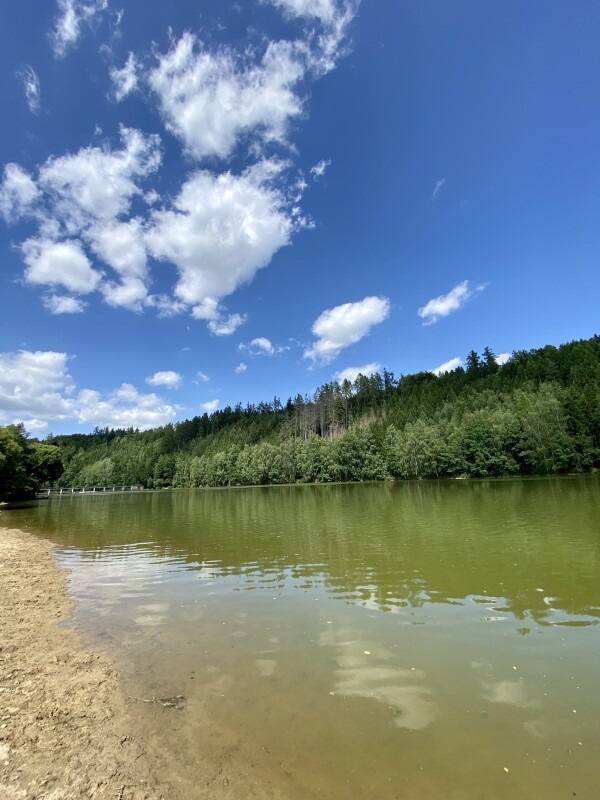 Letní radovánky na břehu Trnávky v Červené Řečici (foto 1)