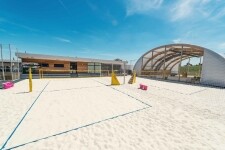 Užijte si minigolf a plážové sporty ve městě (foto 2)