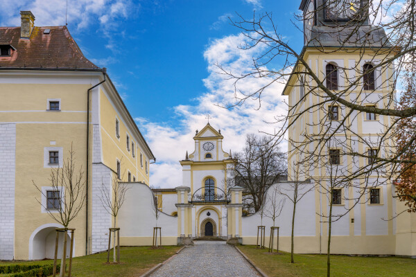 Bazilika Nanebevzetí Panny Marie a sv. Mikuláše Žďár nad Sázavou (foto 1)