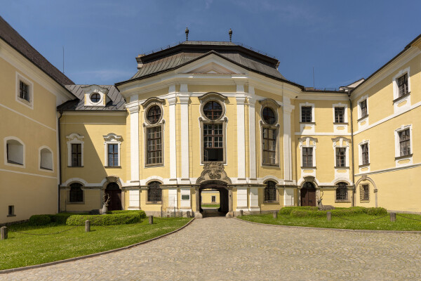 Zámek Žďár nad Sázavou (foto 1)