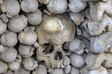 Kostnice v Nížkově (foto 5)