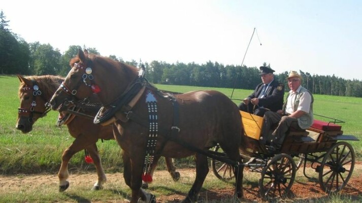 Farma Simandl – jezdecká stanice (foto 1)
