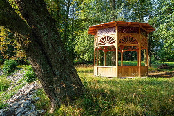 Zámecký park Jemnice (foto 1)