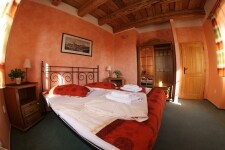 MAHLERŮV PENZION NA HRADBÁCH (foto 2)