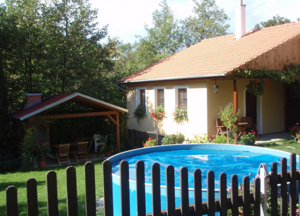 CHALUPA U DALEŠICKÉ PŘEHRADY (foto 1)