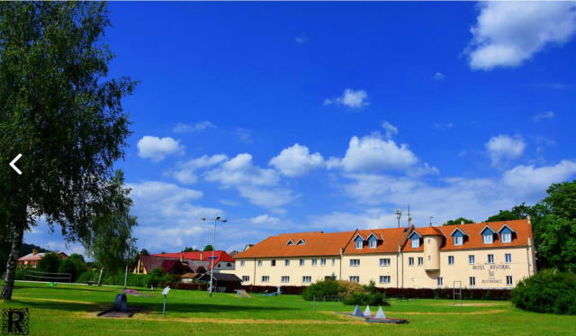 HOTEL RUSTIKAL (foto 1)