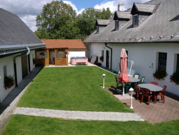 PENZION ČÁSTROV (foto 1)