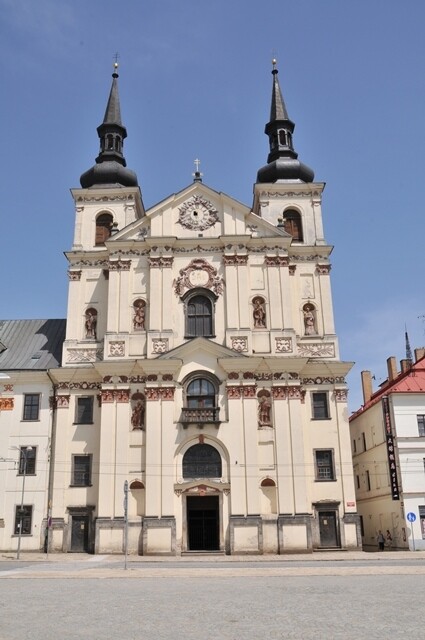 Jezuitský kostel sv. Ignáce z Loyoly Jihlava (foto 1)