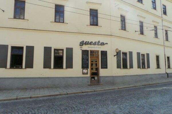 GUESTO (foto 1)