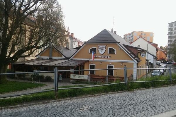 RESTAURACE NA HLINIŠTI (foto 1)