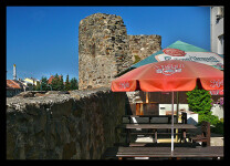 HRADEBNÍ RESTAURACE U HRANATÝ KOULE (foto 5)