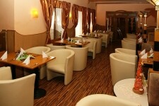 RESTAURACE VIOLA (foto 2)