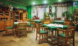 RESTAURACE FÓRUM (foto 2)