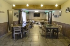 RESTAURACE A BOWLING U KMOTRA (foto 3)