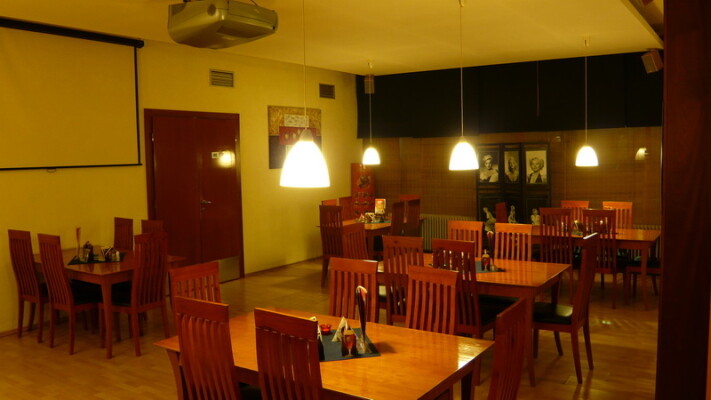RESTAURACE BÍLÝ DŮM V MORAVSKÝCH BUDĚJOVICÍCH (foto 1)