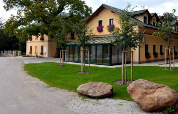 RESTAURACE JOHANKA (foto 1)