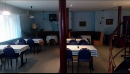 RESTAURACE RUSTIKAL (foto 2)