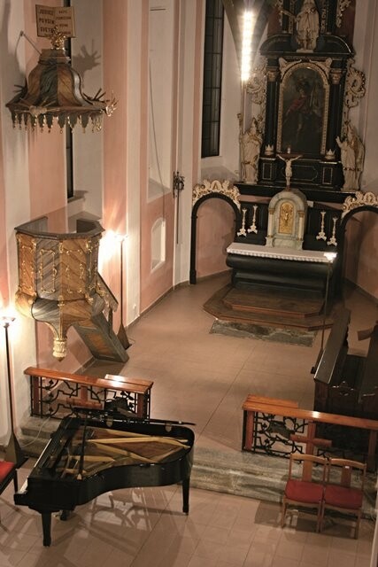 Kostel sv. Víta Pelhřimov (foto 1)