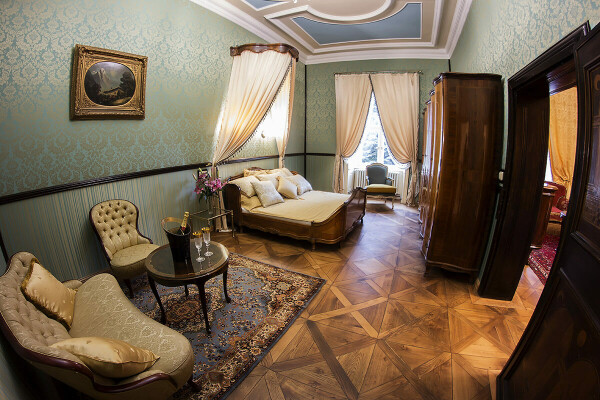 Apartmány na zámku Světlá nad Sázavou (foto 1)