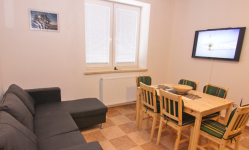 RED PINE APARTMENTS (foto 4)