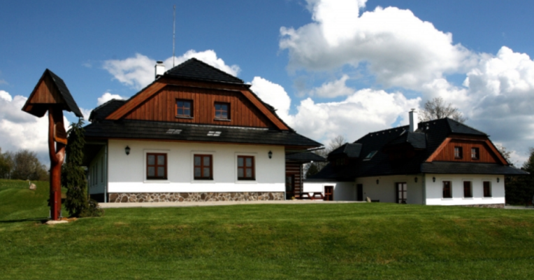 CHALUPA U 4 KOČEK (foto 1)