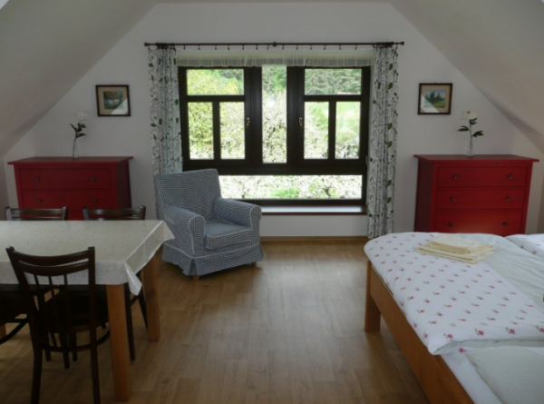 U PRAMENE VÍRSKÉHO VÁNKU (foto 1)