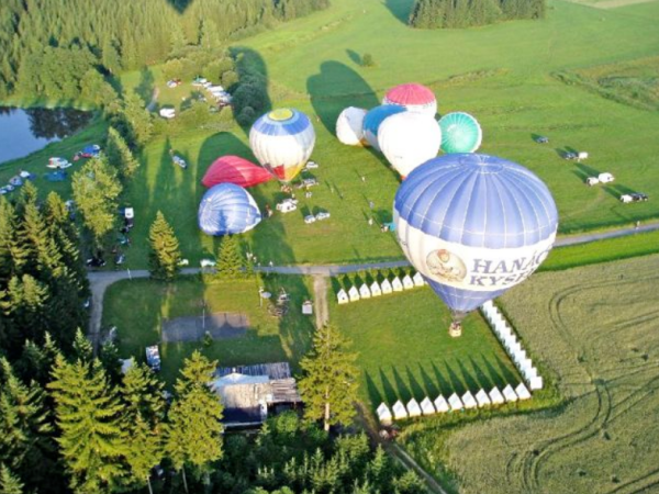 VEŘEJNÉ TÁBOŘIŠTĚ MEDLOV (foto 1)