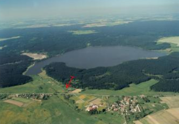 CHATOVÁ OSADA VELKÉ DÁŘKO Karlov (foto 1)