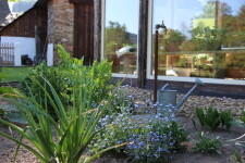 Chalupa pod lípou - Ukázková přírodní zahrada (foto 2)