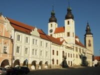 Kostel Jména Ježíš Telč (foto 3)