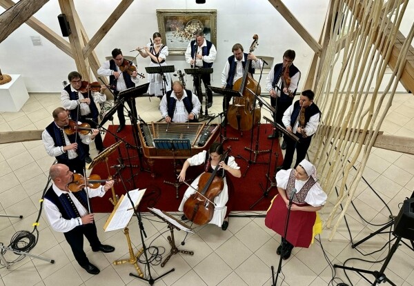 437303278-3751450591793508-9118686134348883387-n-1920x1329