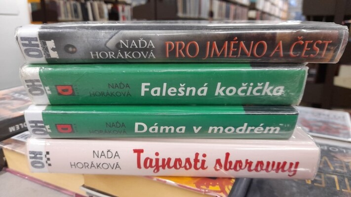 Beseda se spisovatelkou Naďou Horákovou (foto 1)