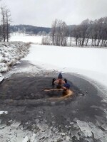 25. úterní otužování s Trip Teamem, z.s. - Černý rybník (foto 15)